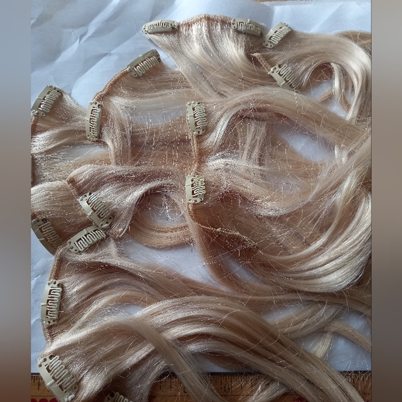 Blonde Hair Extensions with clips 14" - Picture 2 of 2